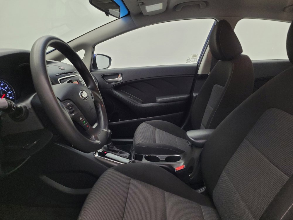 Used 2017 Kia Forte LX FWD image 17