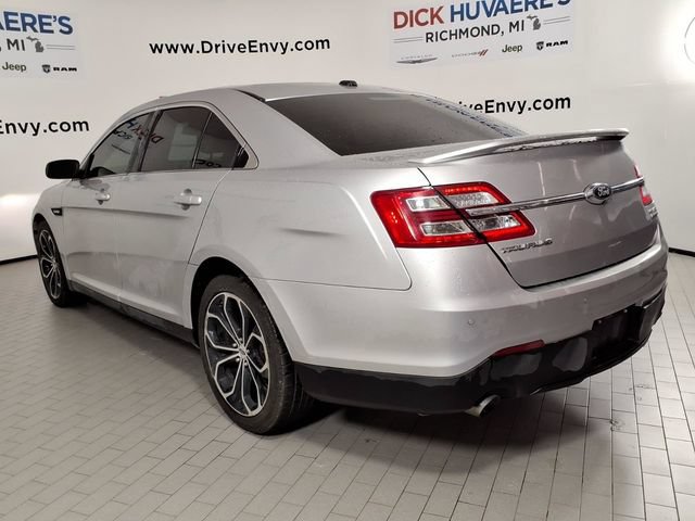 Used 2019 Ford Taurus SHO w/ Sho Performance Package AWD/4WD image 6