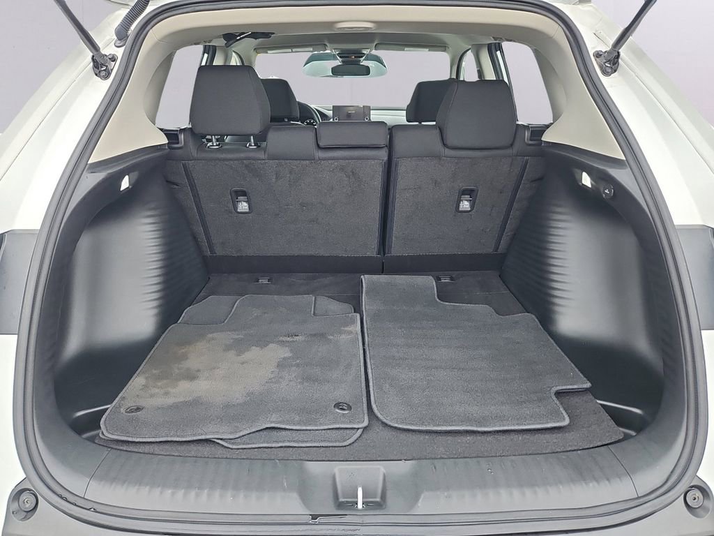 Used 2023 Honda HR-V LX image 27