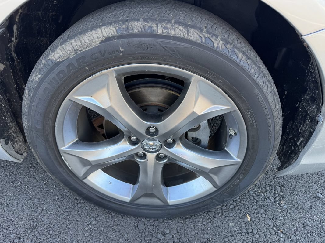 Used 2010 Toyota Venza AWD w/ Comfort Pkg image 21