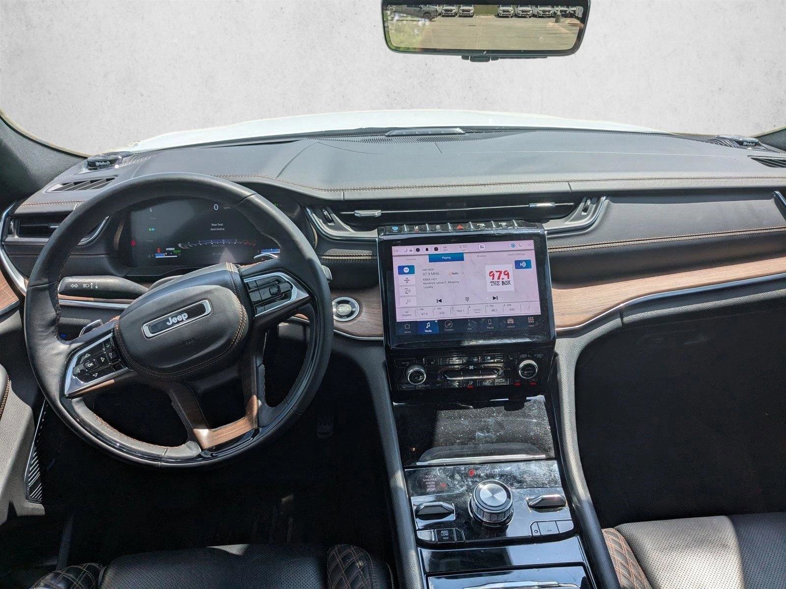 Certified 2023 Jeep Grand Cherokee Summit w/ Advanced Protech Group IV AWD/4WD image 18