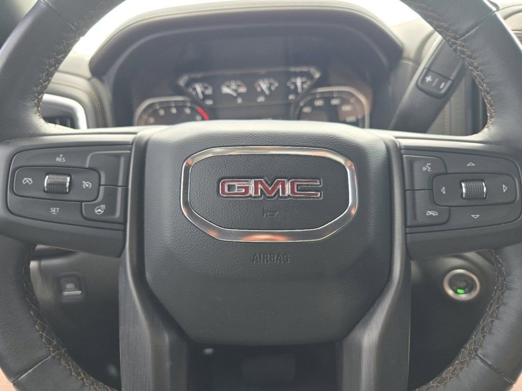 Used 2022 GMC Sierra 1500 AT4 w/ AT4 Premium Package AWD/4WD image 32