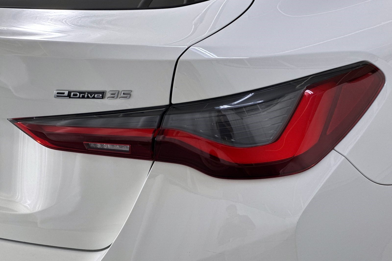 Certified 2023 BMW i4 eDrive35 RWD image 26
