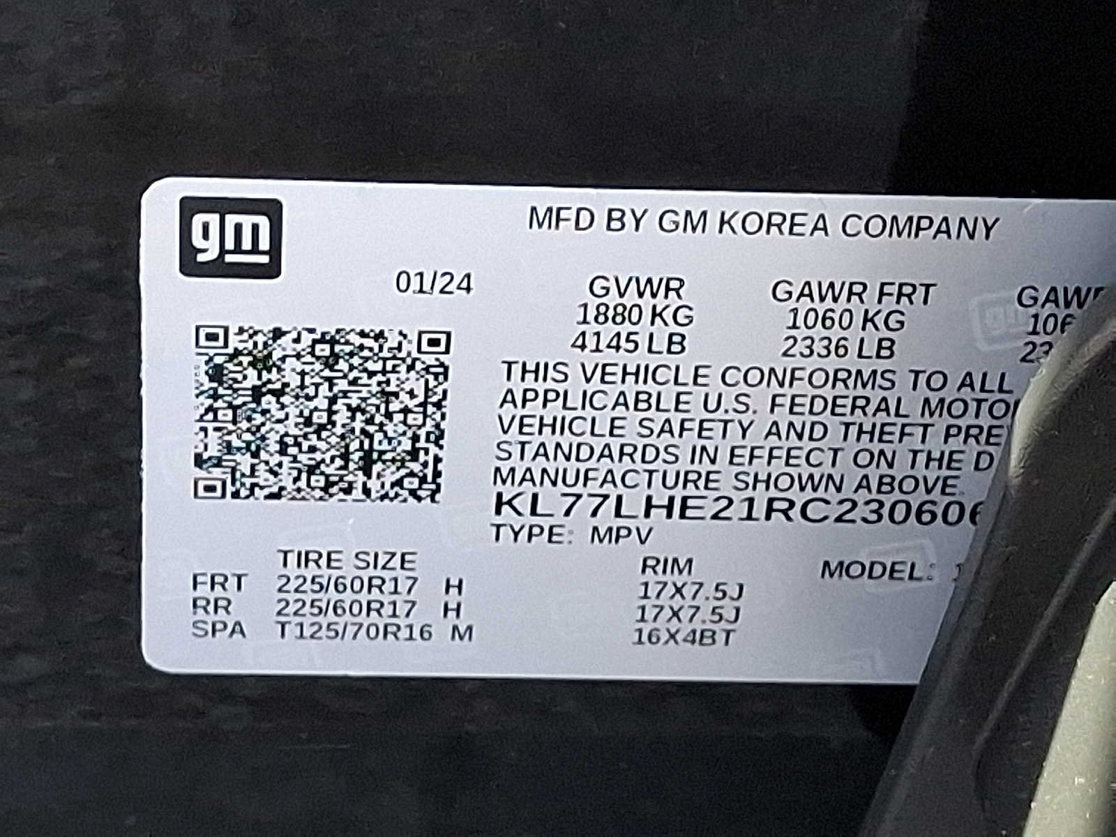 Used 2024 Chevrolet Trax LT FWD image 25