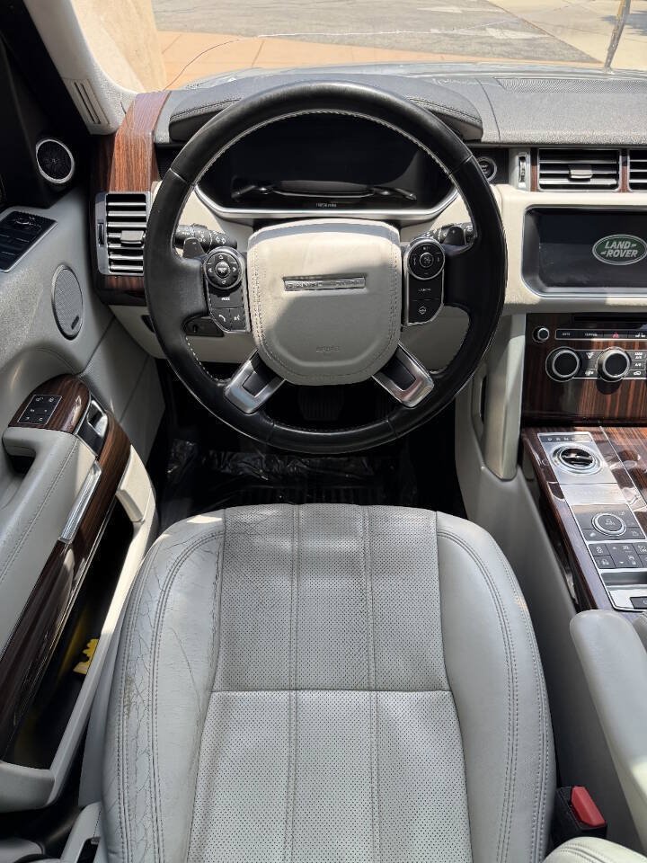 Used 2017 Land Rover Range Rover HSE AWD/4WD image 12