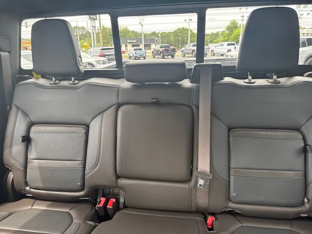 Used 2022 GMC Sierra 2500 Denali w/ Denali Ultimate Package AWD/4WD image 13