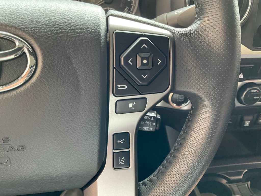 Used 2019 Toyota Tacoma Limited AWD/4WD image 13