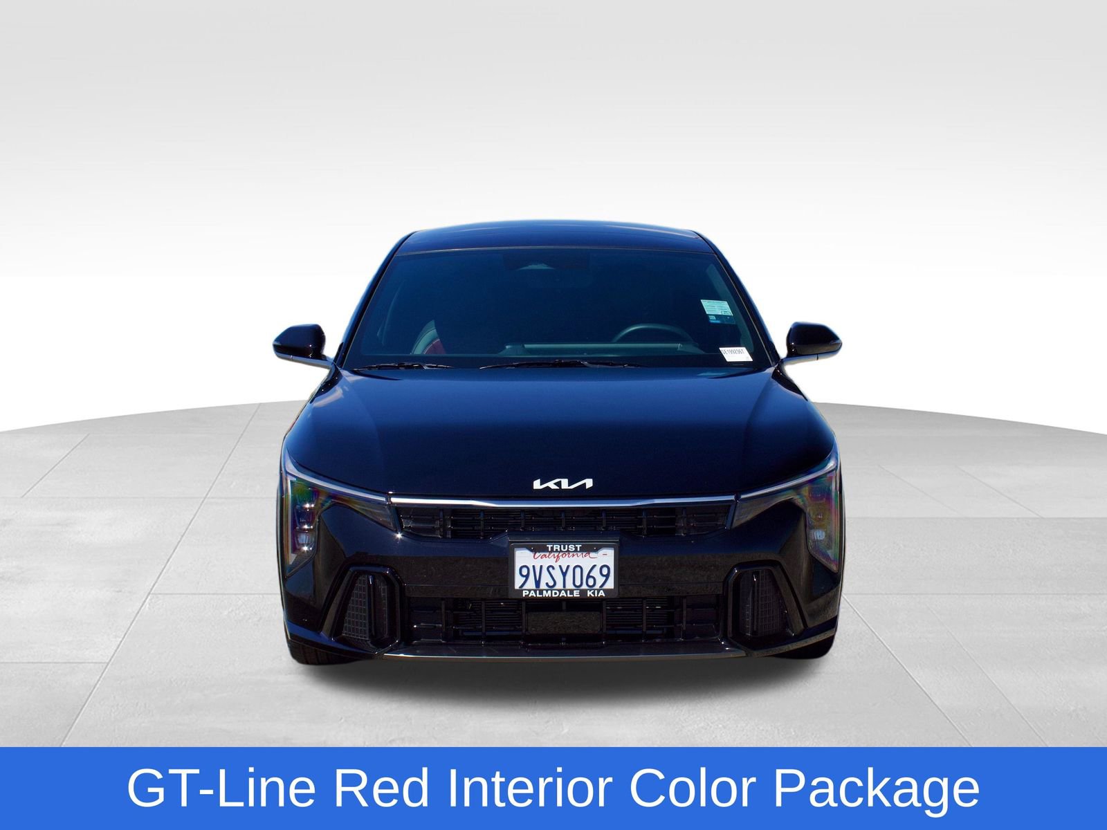 Used 2025 Kia K4 GT-Line w/ GT-Line Premium Package FWD image 3