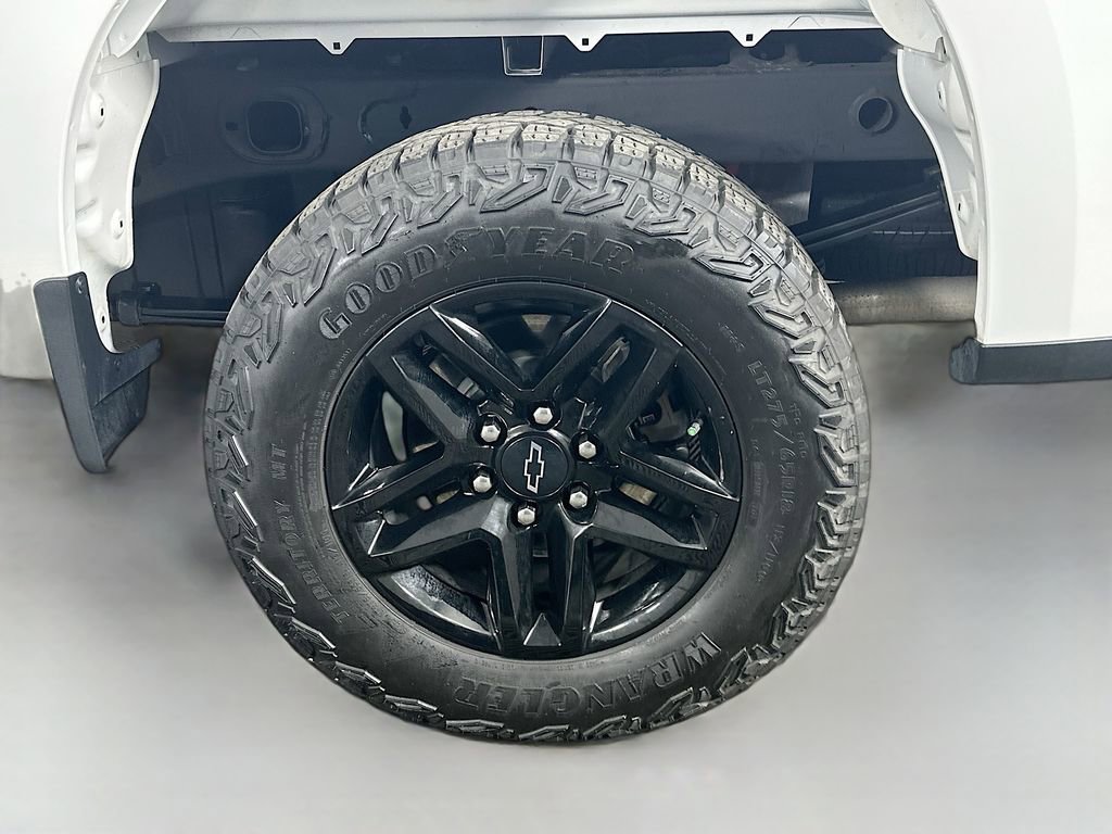 Used 2023 Chevrolet Silverado 1500 Custom Trail Boss image 34