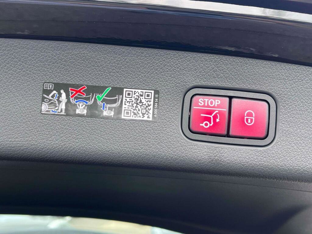 New 2026 Mercedes-Benz GLC 43 AMG 4MATIC image 18