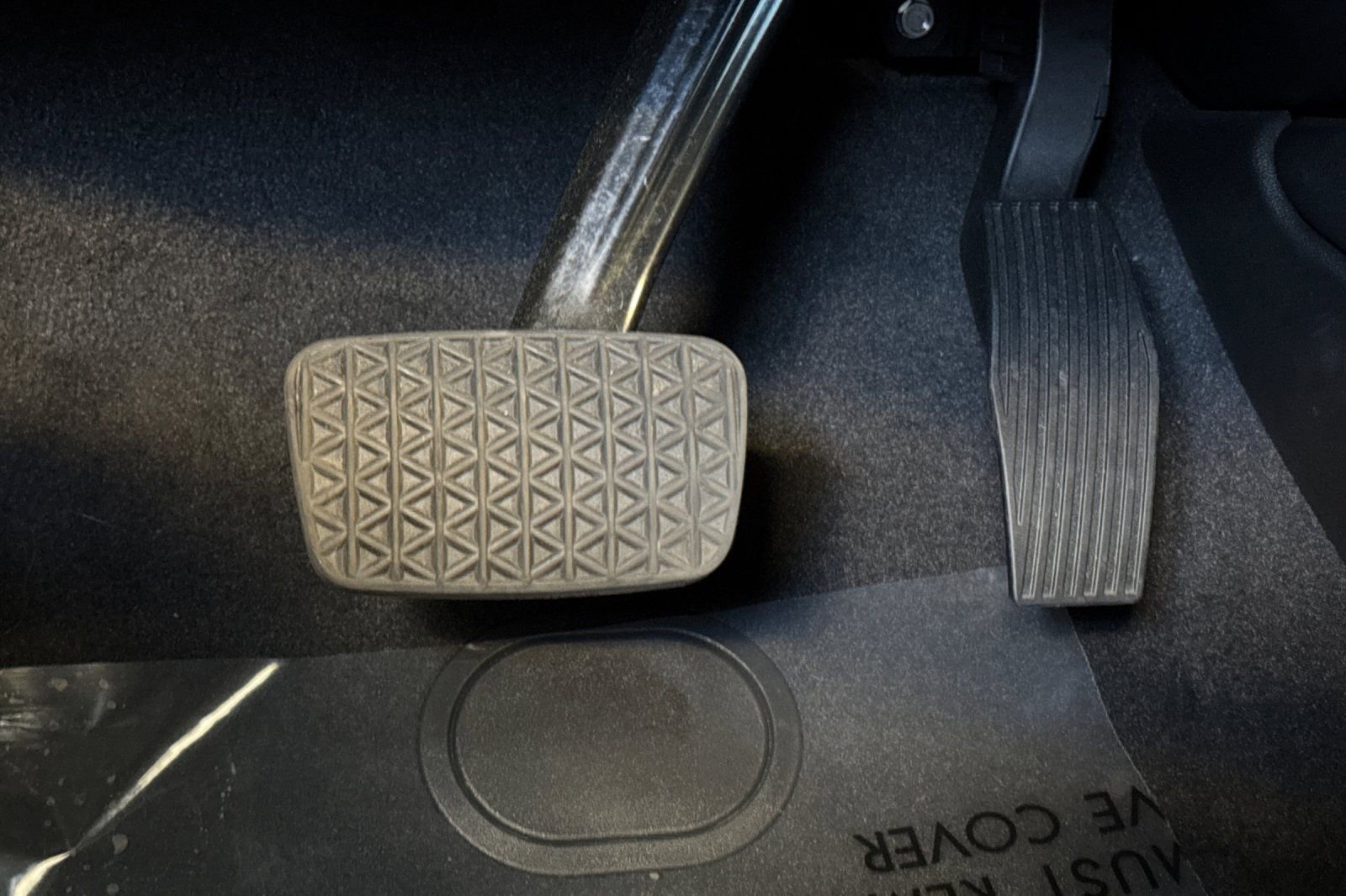 Used 2024 Cadillac Lyriq Tech w/ Driver Assist Package AWD/4WD image 40