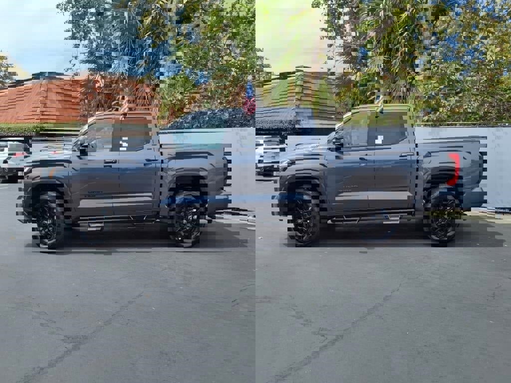 New 2025 Toyota Tundra Limited image 3