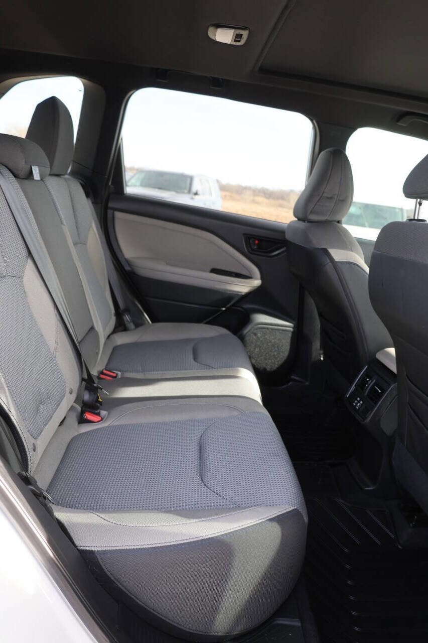 Used 2025 Subaru Forester Premium image 15