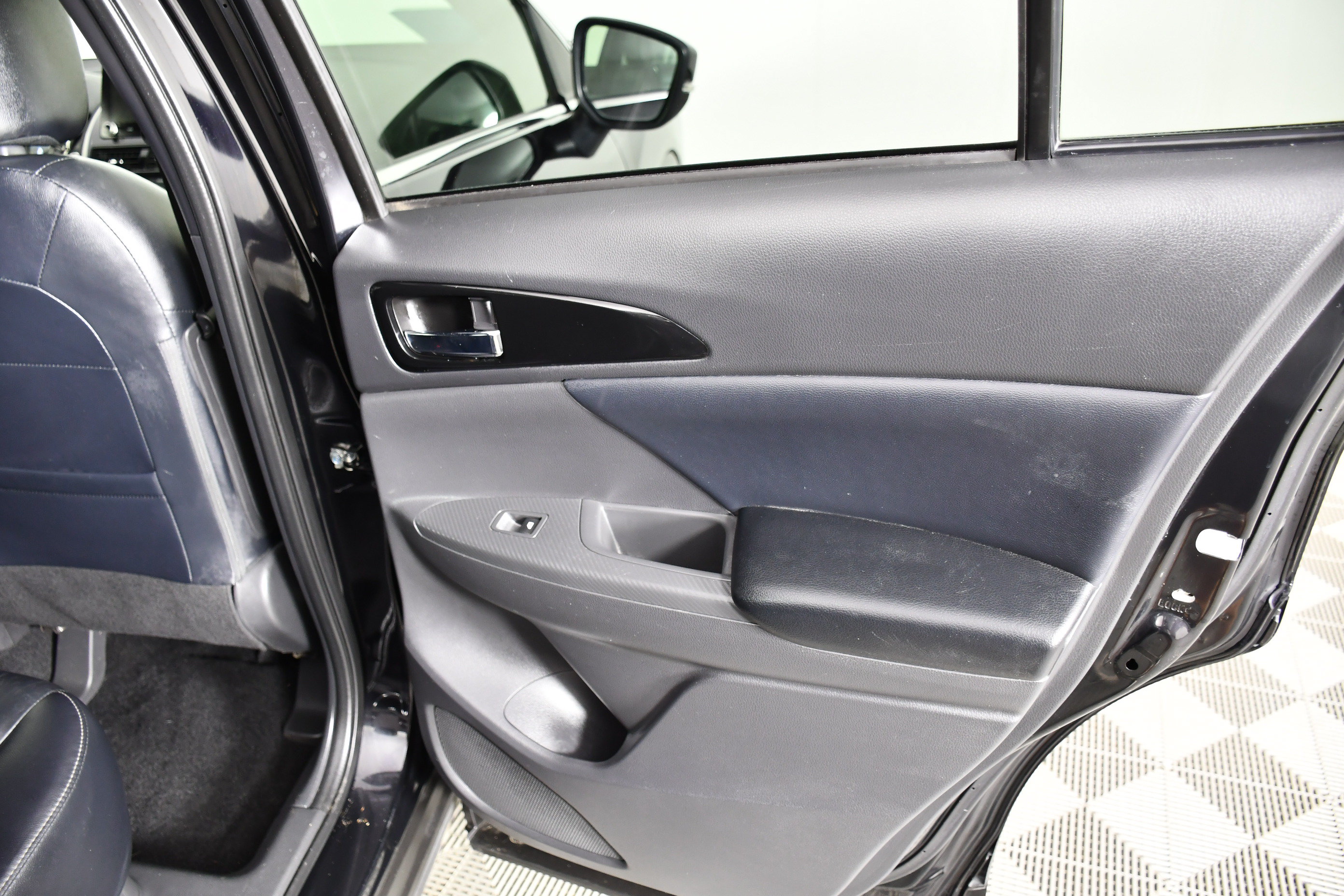 Used 2022 Mitsubishi Eclipse Cross SEL AWD/4WD image 43