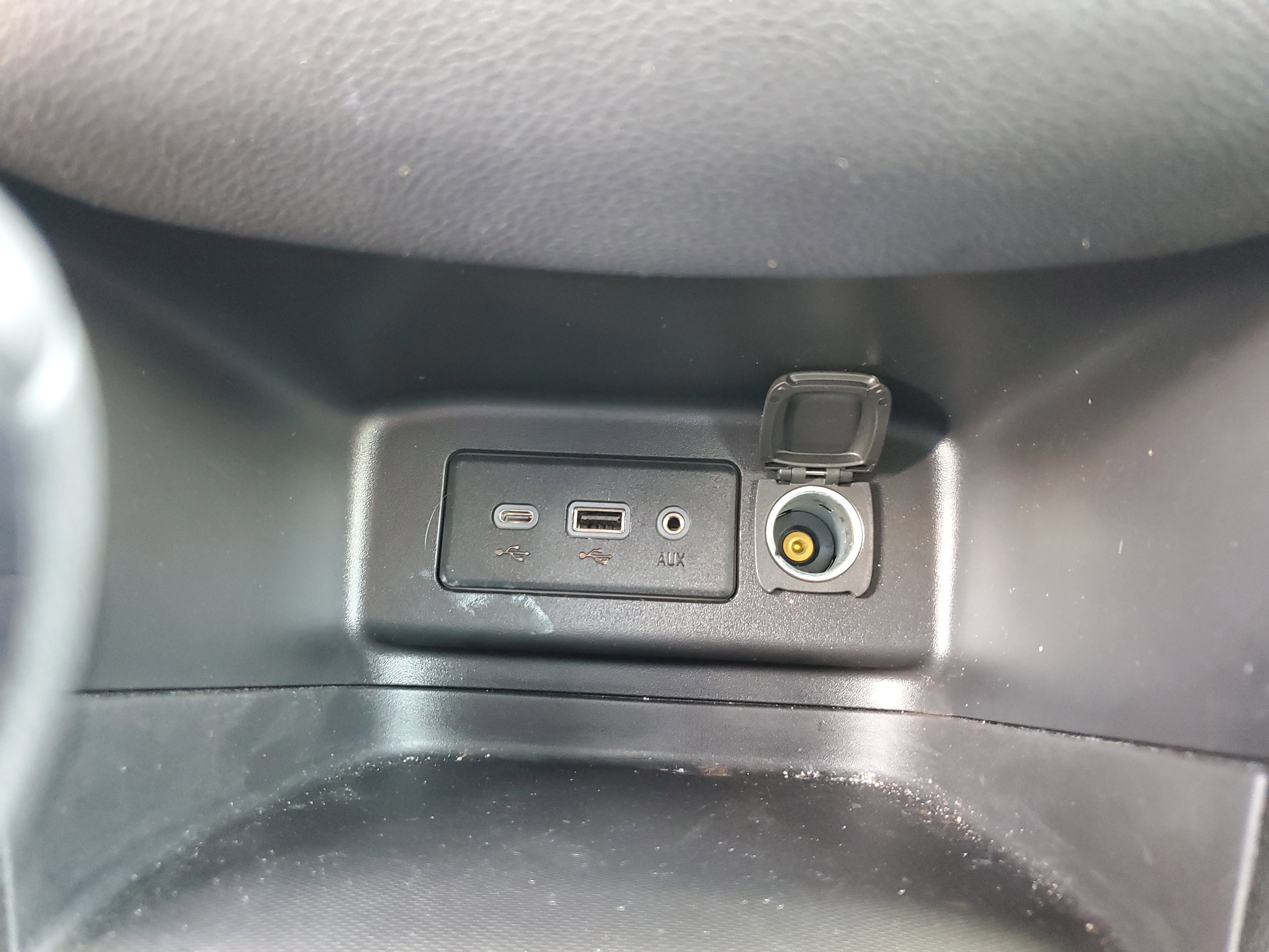 Used 2022 Chevrolet Equinox LT FWD image 29