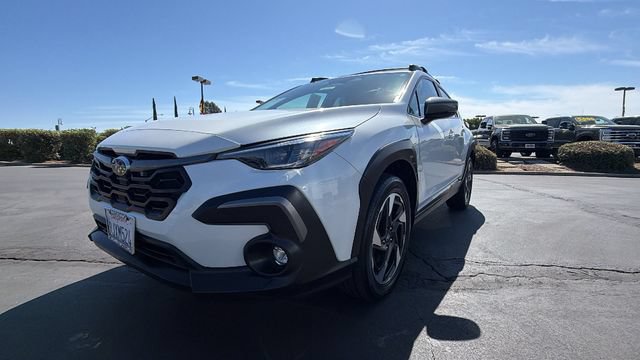 Used 2024 Subaru Crosstrek 2.5i Limited AWD/4WD image 9