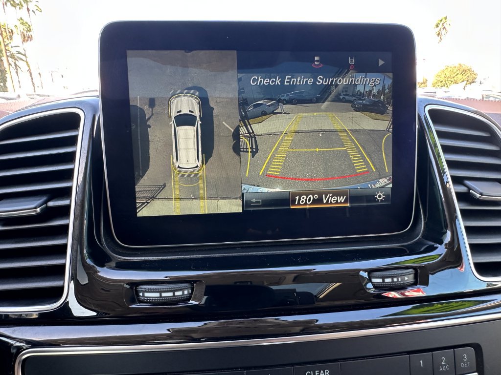 Used 2017 Mercedes-Benz GLS 550 4MATIC image 33