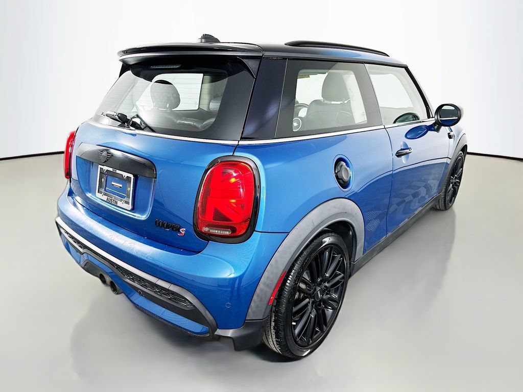 Used 2022 MINI Cooper S FWD image 5
