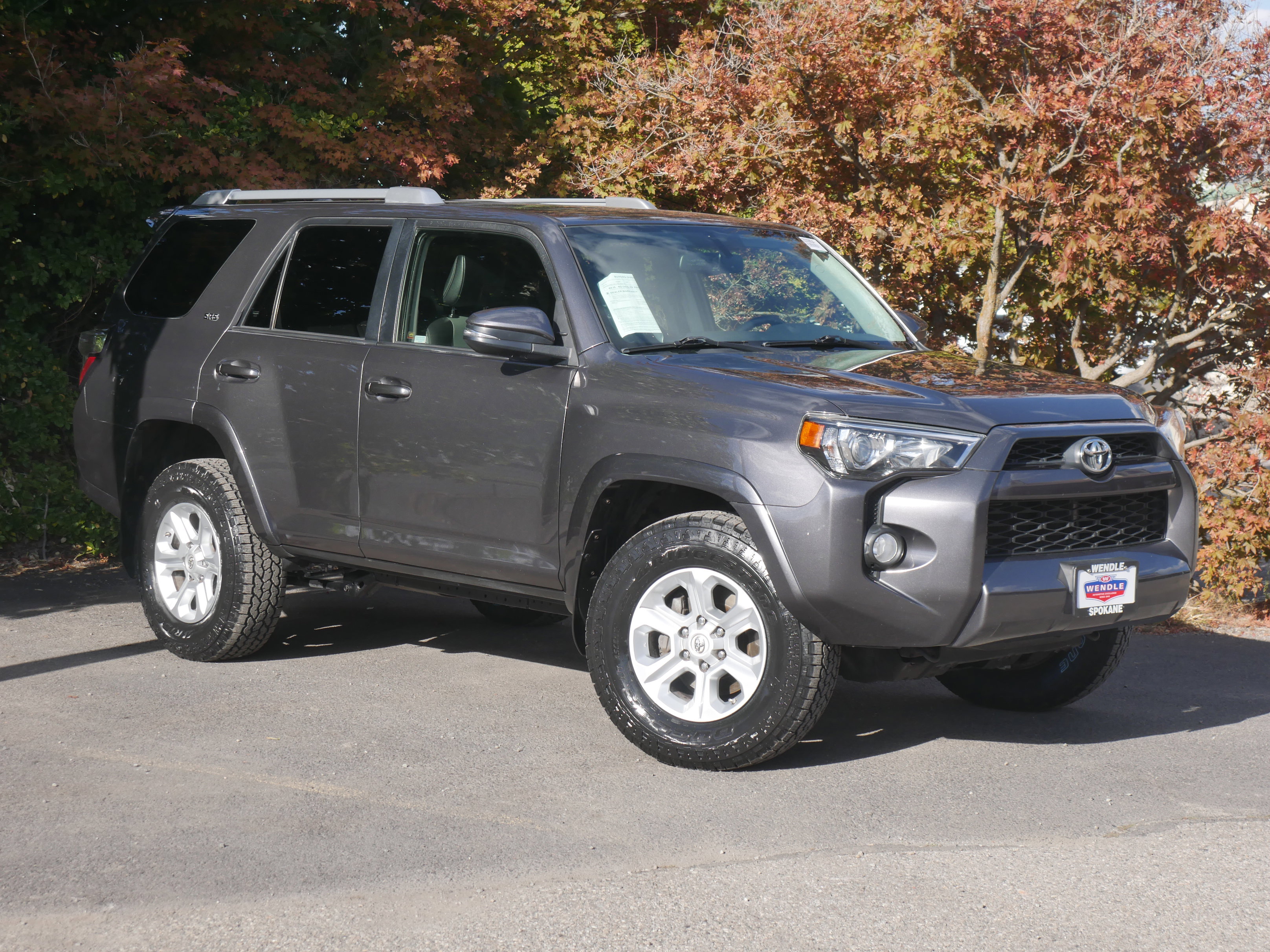 Used 2016 Toyota 4Runner SR5 Premium image 30