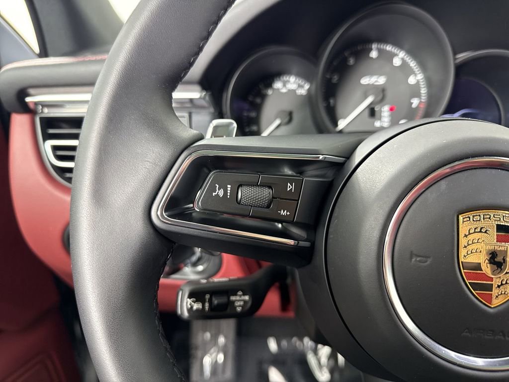 Certified 2026 Porsche Macan GTS AWD/4WD image 38