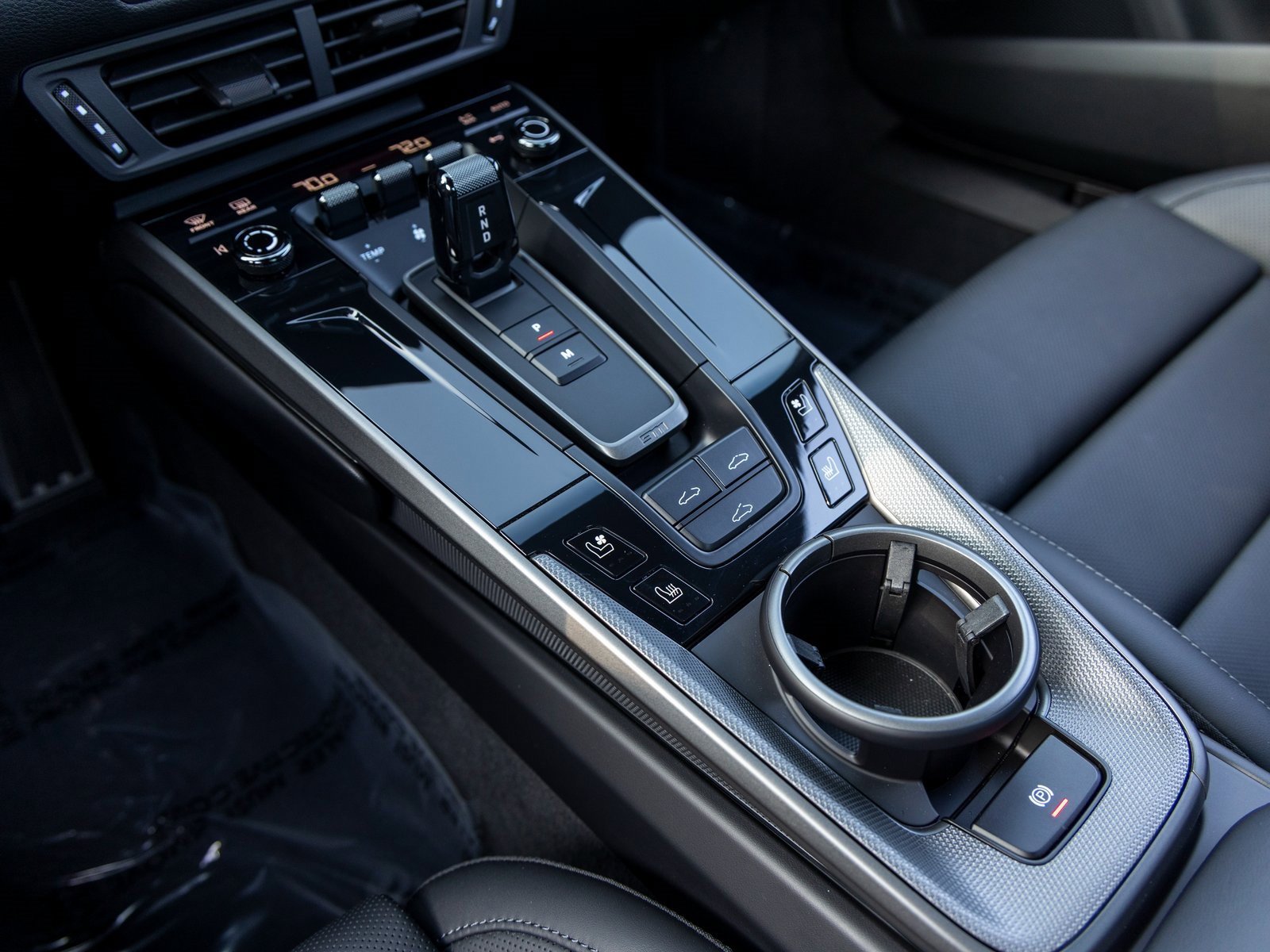 Certified 2025 Porsche 911 Carrera image 39