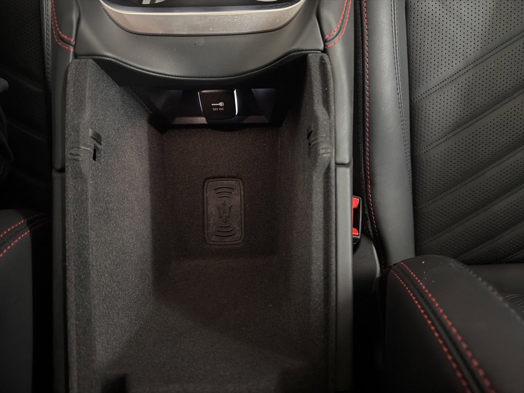 Used 2023 Maserati Grecale Trofeo image 20