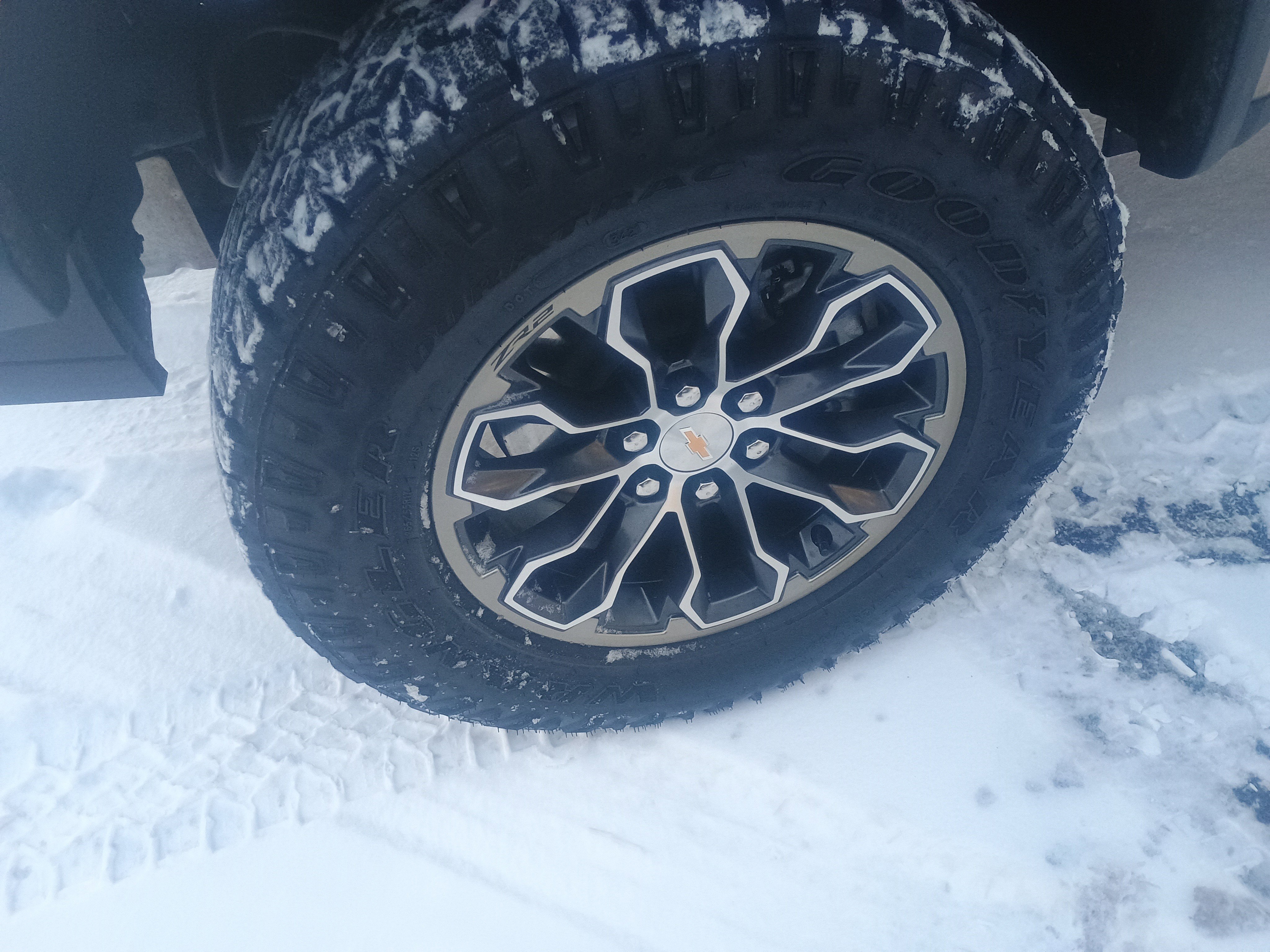 Used 2022 Chevrolet Colorado ZR2 image 4