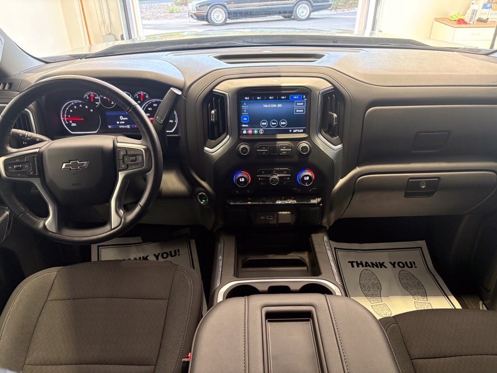 Used 2022 Chevrolet Silverado 1500 LT Trail Boss w/ Safety Package AWD/4WD image 25