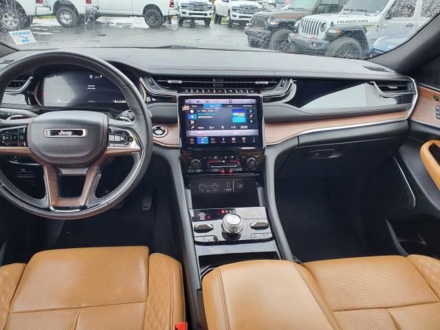 Used 2024 Jeep Grand Cherokee Summit w/ High Altitude Package image 15