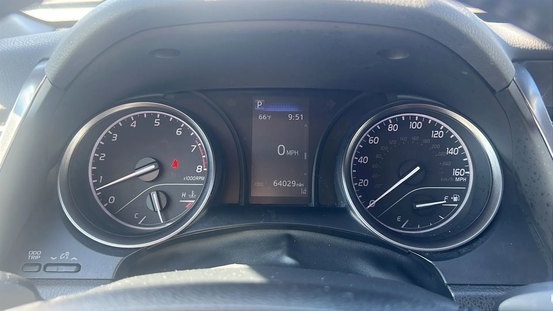 Used 2023 Toyota Camry SE image 11