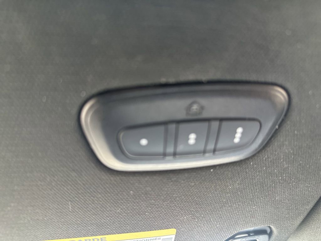 Used 2022 RAM 1500 Laramie w/ Sport Appearance Package AWD/4WD image 29