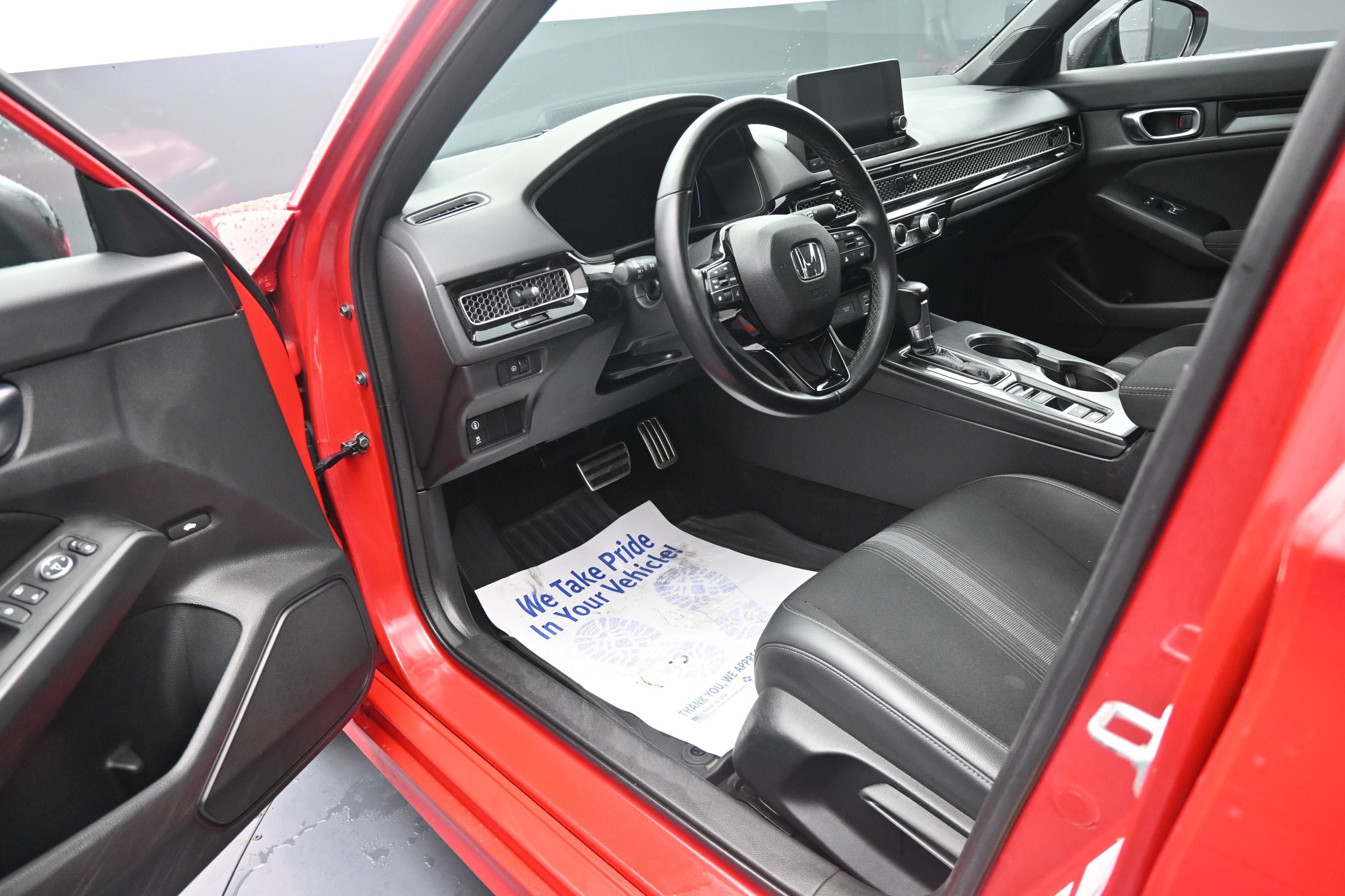 Used 2022 Honda Civic Sport image 9