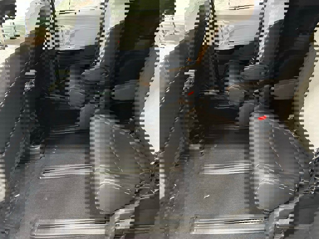 Used 2025 Toyota Sienna XSE image 49