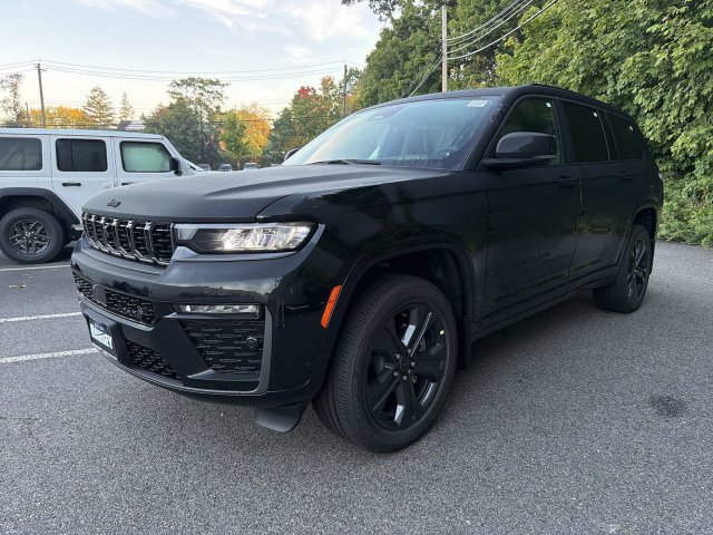 New 2027 Jeep Grand Cherokee L Limited AWD/4WD image 4
