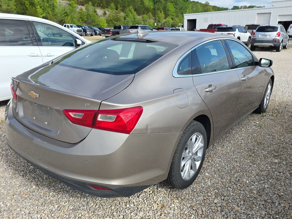 Used 2025 Chevrolet Malibu LT FWD image 6