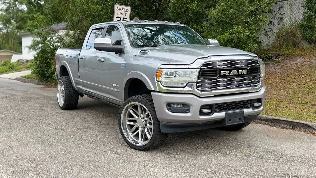 Used 2019 RAM 2500 Limited image 4