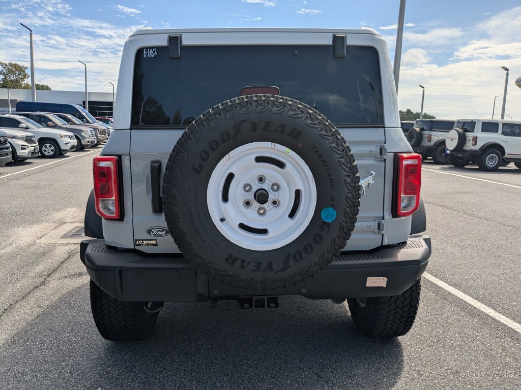 New 2026 Ford Bronco Heritage Edition AWD/4WD image 5