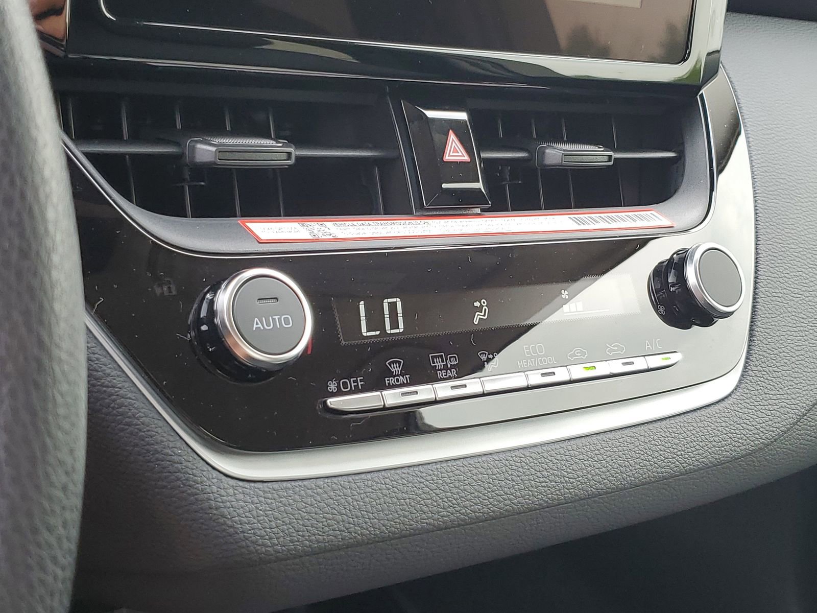 New 2026 Toyota Corolla LE FWD image 28
