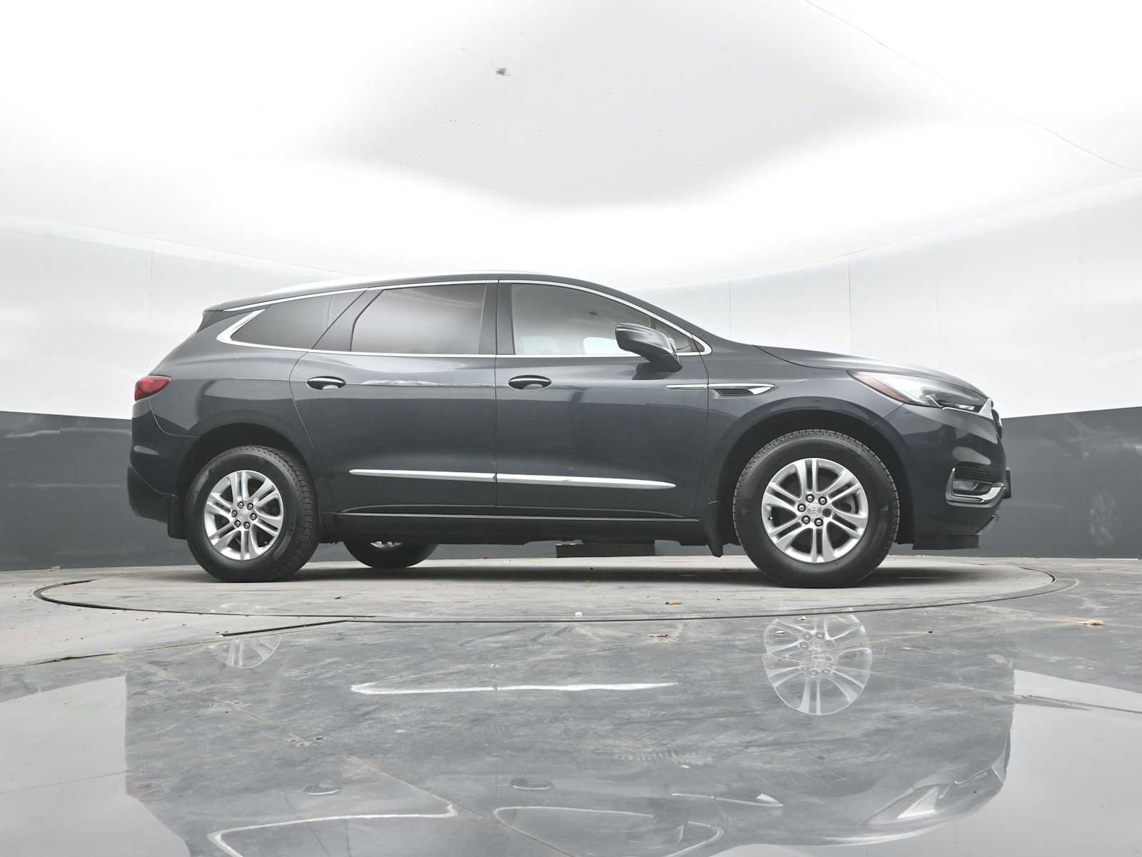 Used 2019 Buick Enclave Premium AWD/4WD image 29