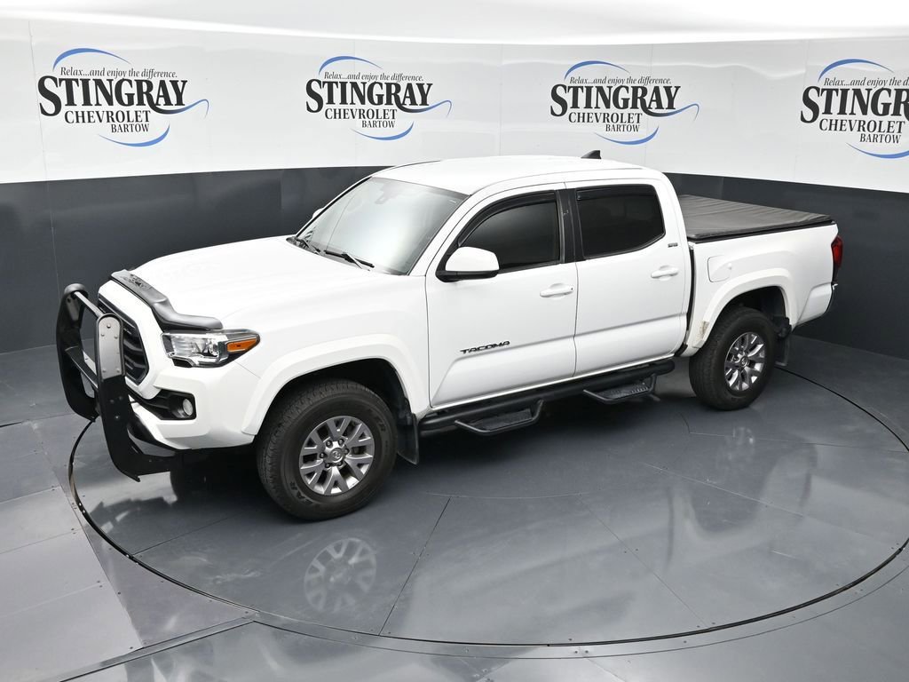 Used 2018 Toyota Tacoma SR5 AWD/4WD image 11