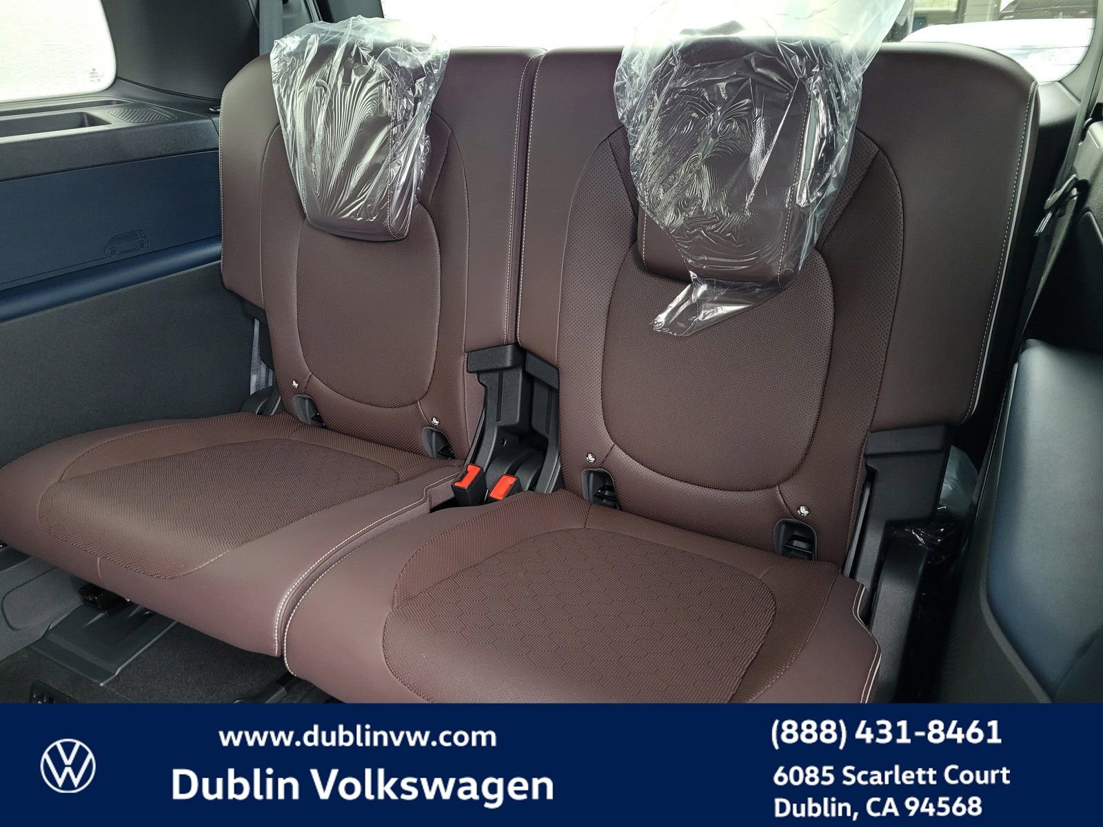 New 2025 Volkswagen ID. Buzz Pro S RWD image 12