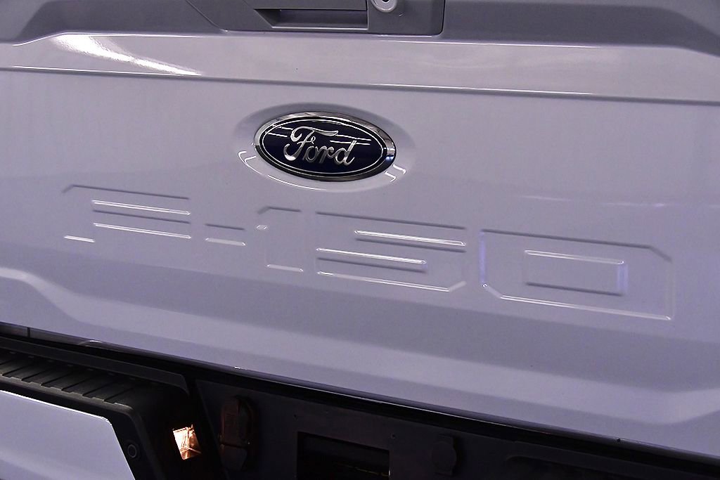 Used 2022 Ford F150 XLT w/ Equipment Group 302A High AWD/4WD image 12