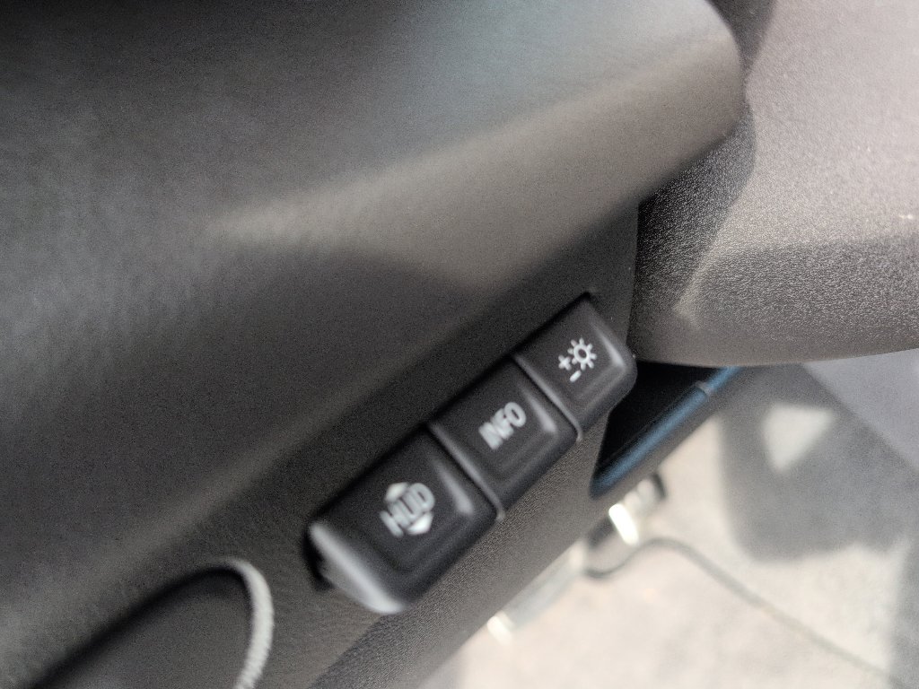 Used 2023 Buick Envision Essence w/ Technology Package I image 37