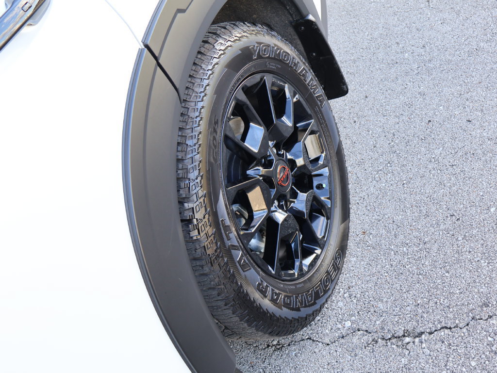 Used 2026 Nissan Armada PRO-4X AWD/4WD image 46