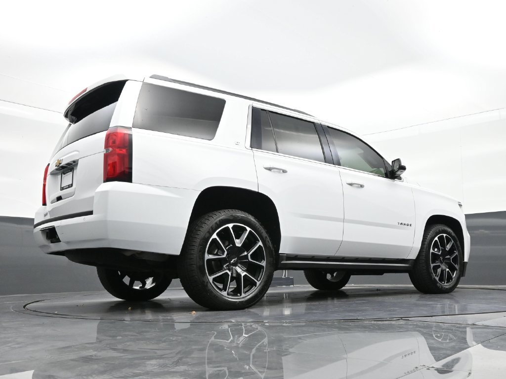 Used 2018 Chevrolet Tahoe LT w/ Luxury Package RWD image 29
