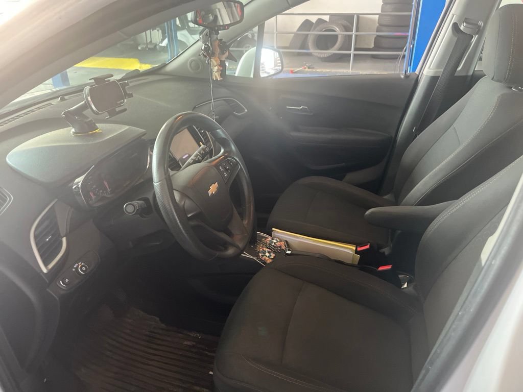 Used 2018 Chevrolet Trax LS FWD image 5