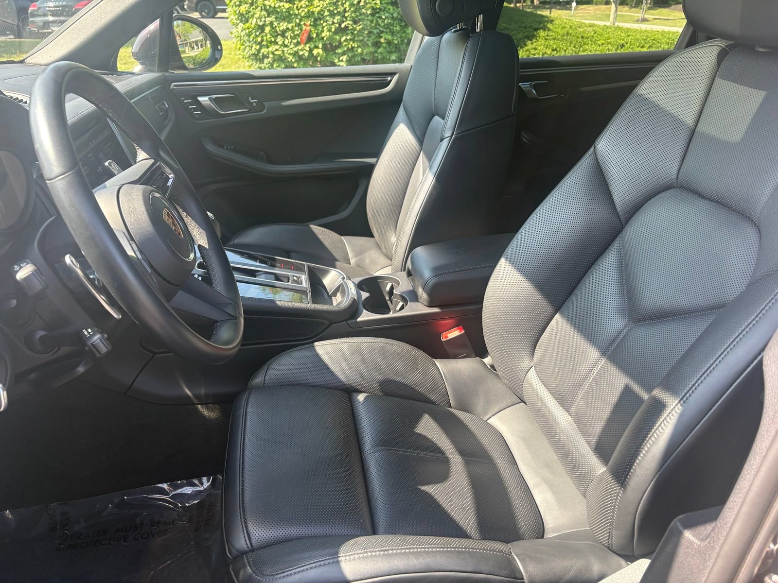 Used 2024 Porsche Macan GTS w/ Premium Plus Package AWD/4WD image 4
