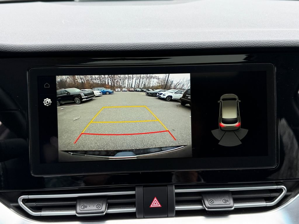 Used 2022 Kia Niro EX Premium image 24
