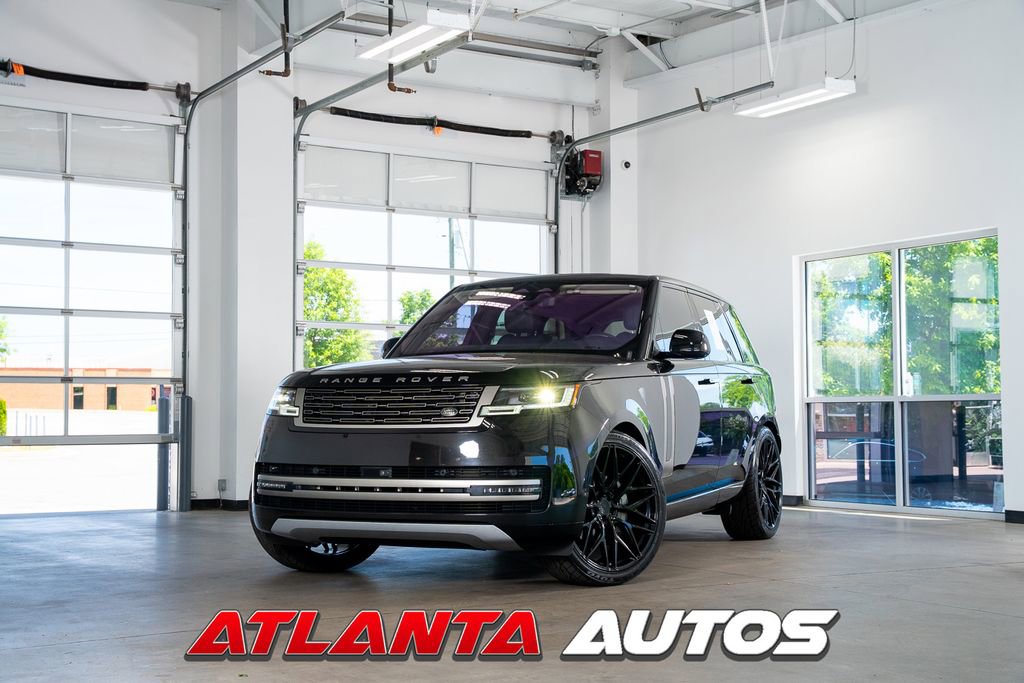 Used 2022 Land Rover Range Rover SE AWD/4WD image 1