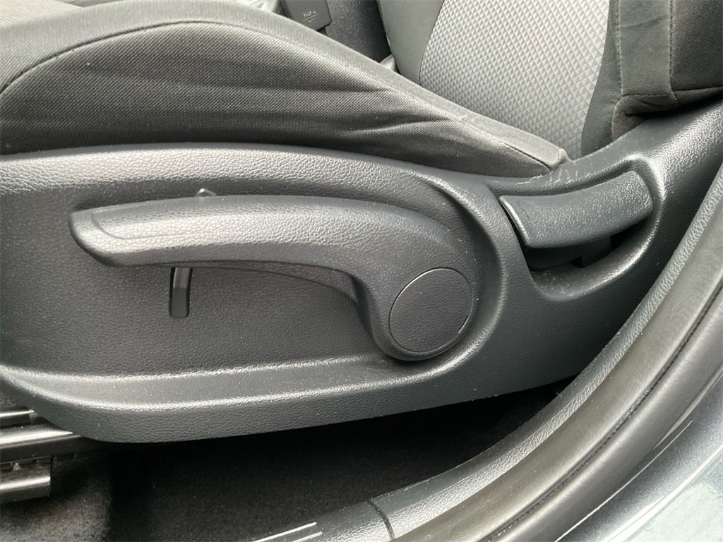 Used 2024 Kia Soul LX w/ Option Group 015 image 27